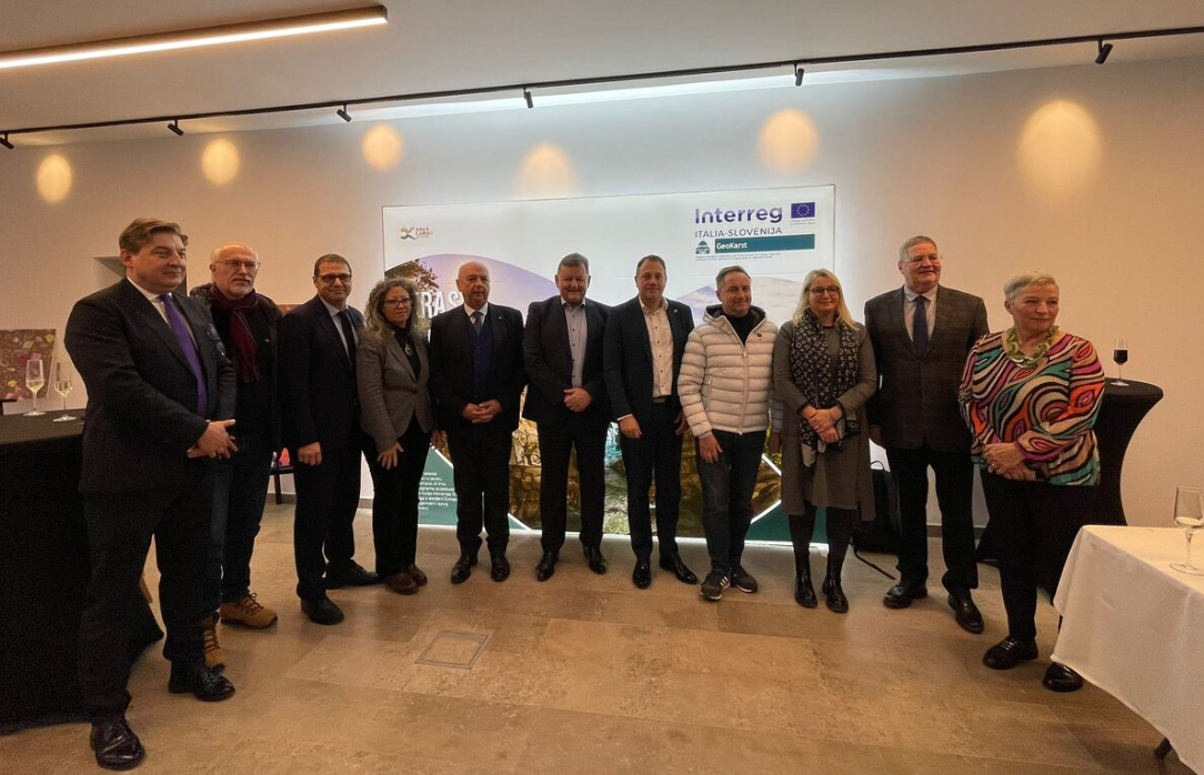 S predstavniki vlade o razvoju, sodelovanju in konkretnih projektih za prihodnost Krasa